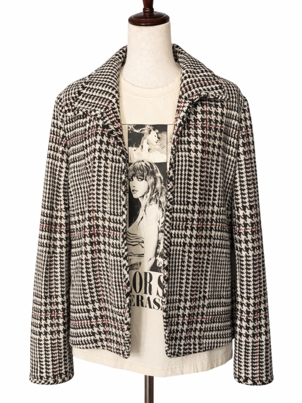 Marshall Field's vintage houndstooth cardigan-Thick thread- black, white, red 14